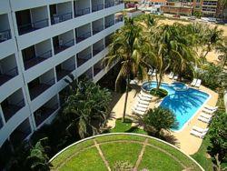 Margarita - Fachada Hotel California